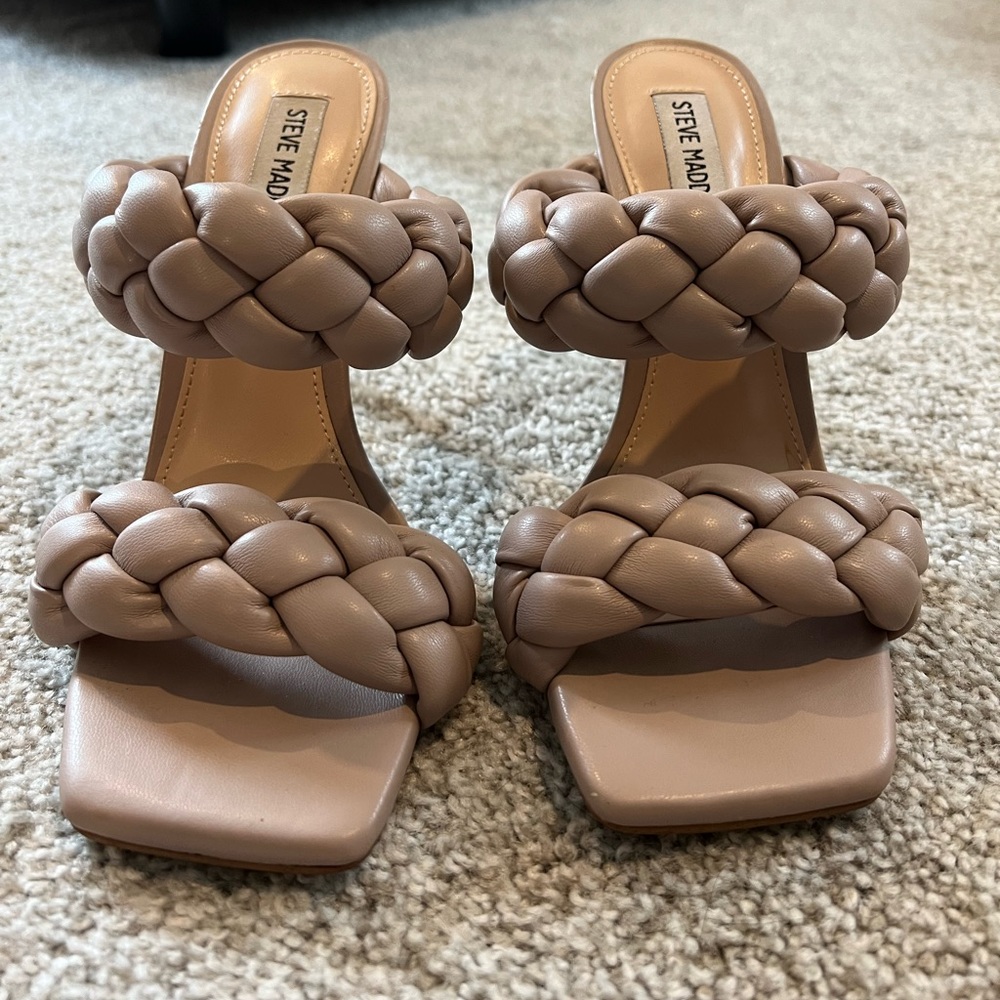 Steve Madden taupe braided heels
